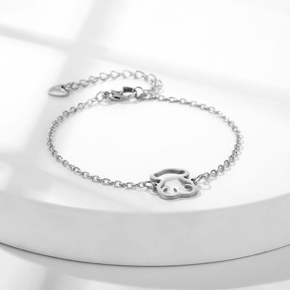 5ead0aa3-3cd1-40ce-808b-2b788e25d3a1